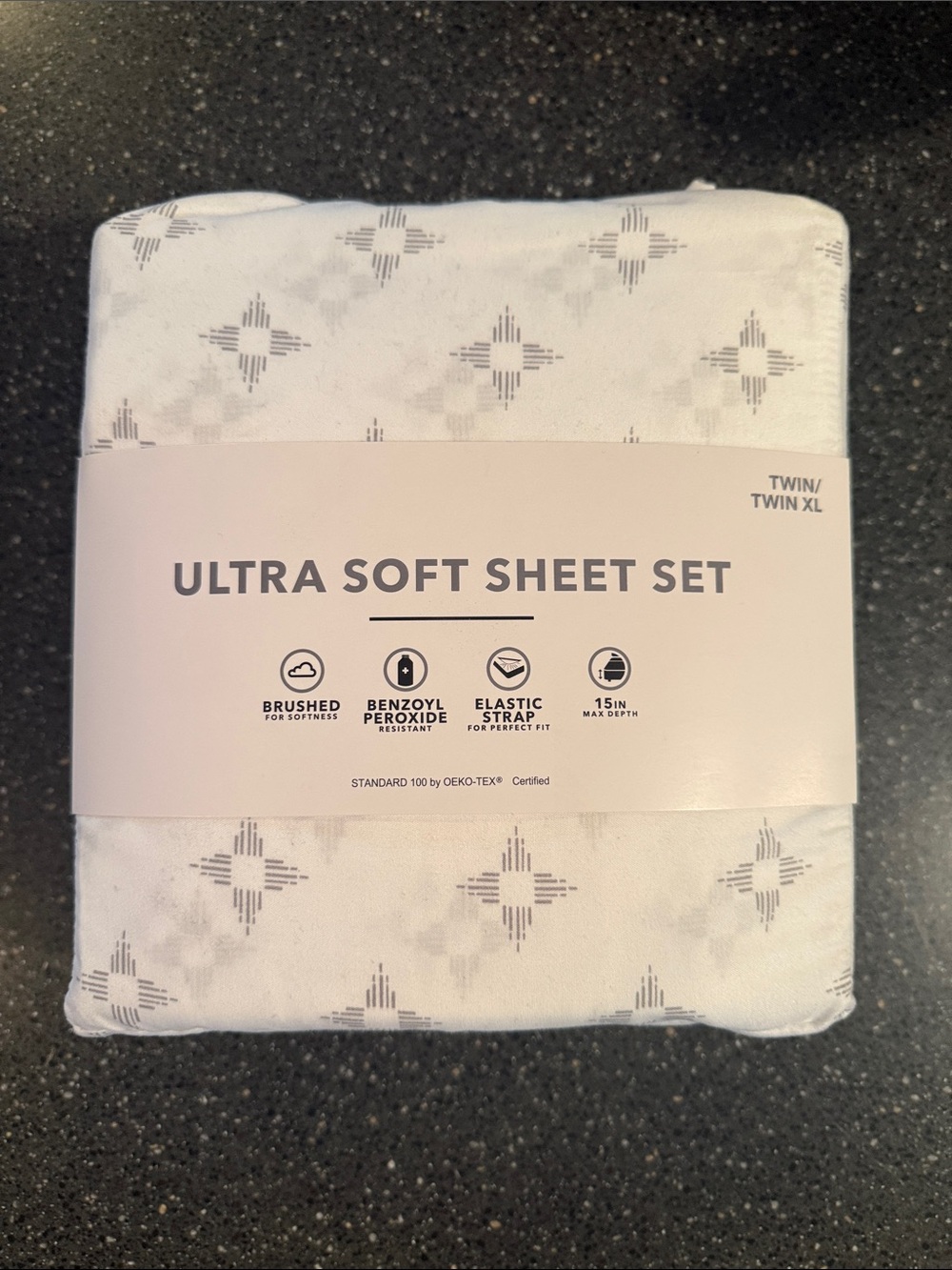 Ultra Soft Sheet Set - White with Gray Geometric Motif, Twin/Twin XL